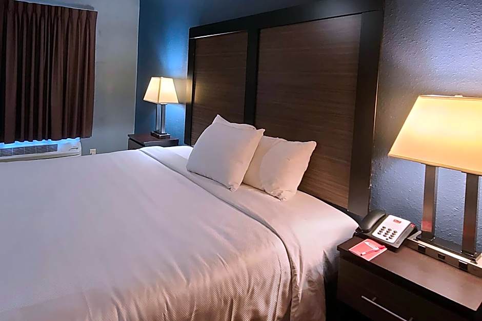 Econo Lodge Forest City