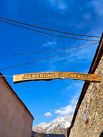 Albergue El Rebezo
