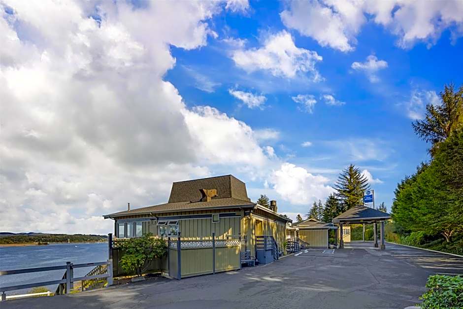Best Western Pier Point Inn