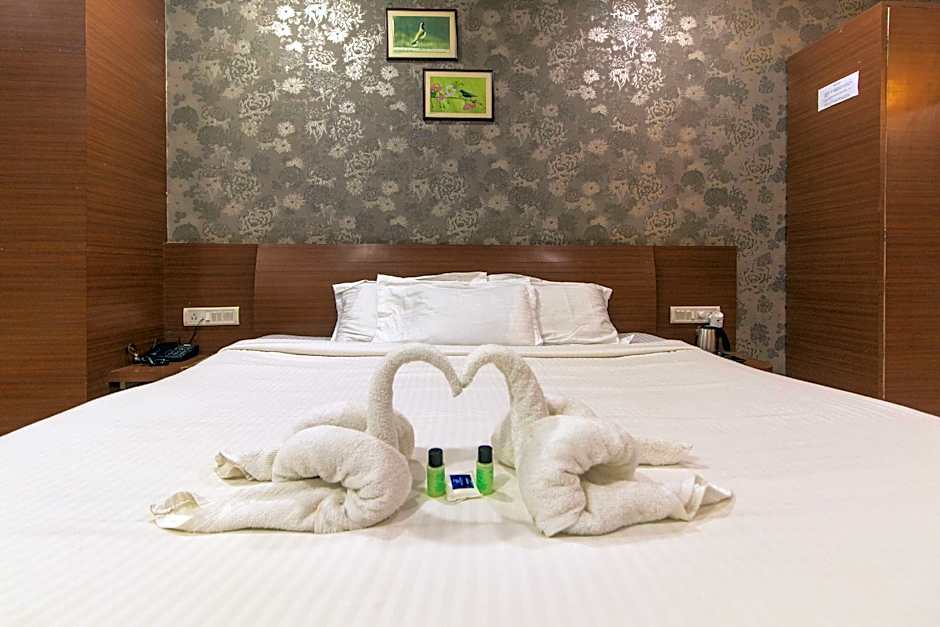 WOW STAYZ2 Hotel Misty Meadows