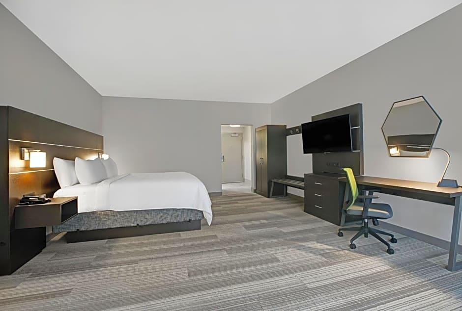 Holiday Inn Express Milwaukee Downtown By IHG