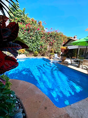 Casa del Sol Inn