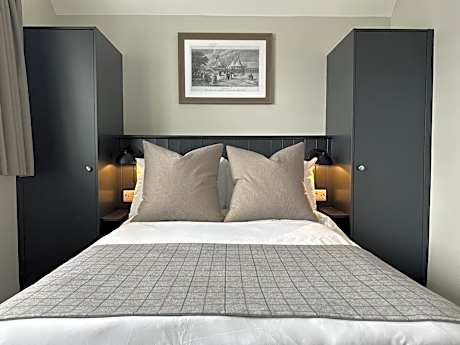 Superior Family Room