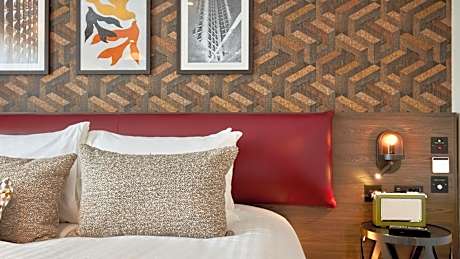 King Suite with Sofa Bed and Free-Standing Bath
