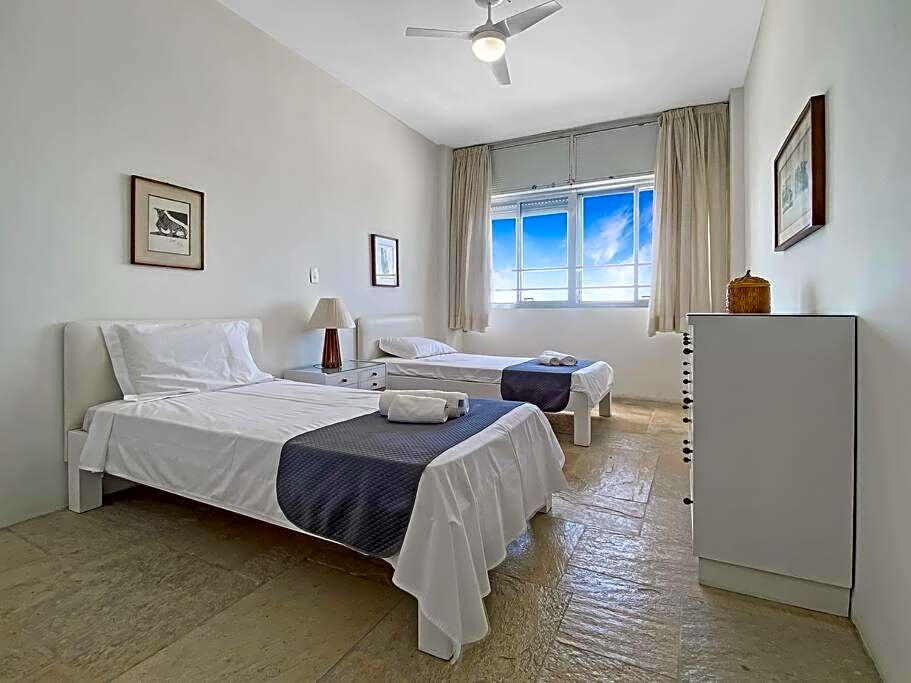 Ocean View Seaside Beach Service