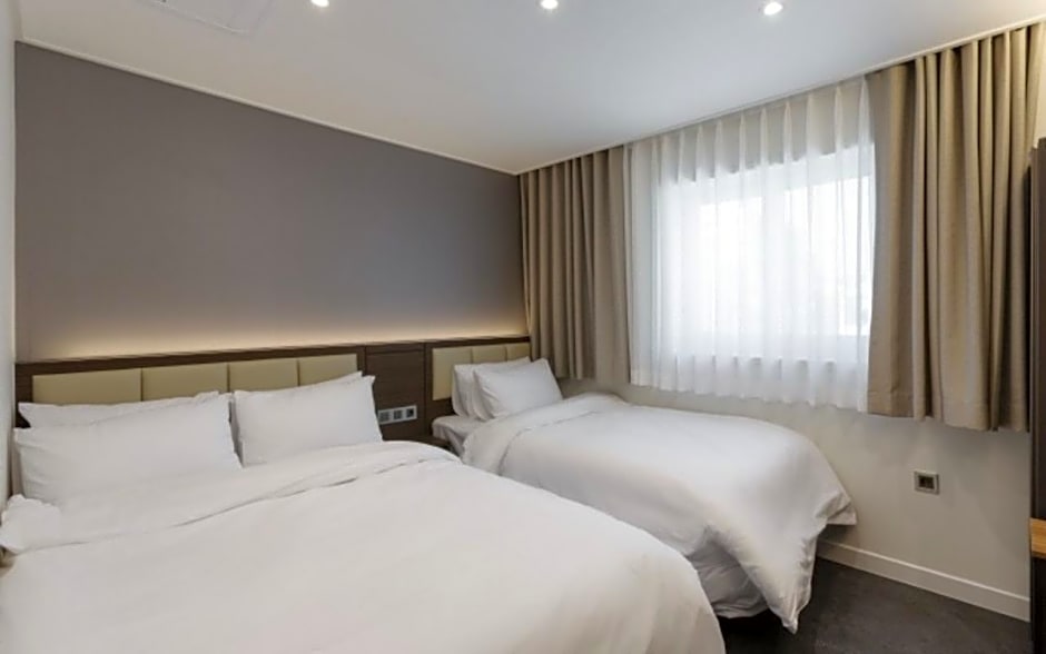 Busan Lounge 26 Hotel