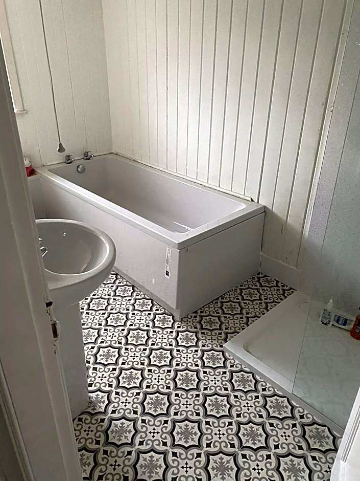 Queensberry arms hotel