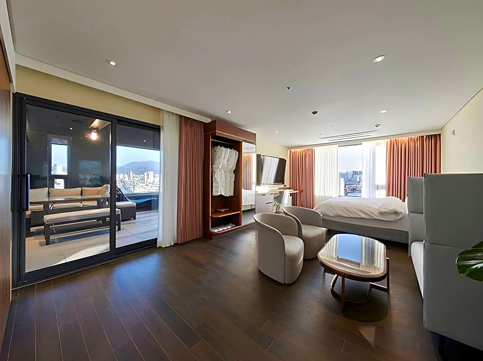 Gwangju H1 Hotel
