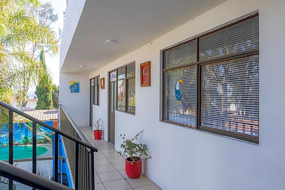 La Créme de la Créme Hostel