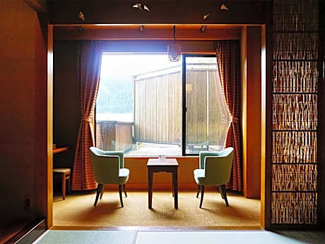 Japanese-Style Quadruple Room
