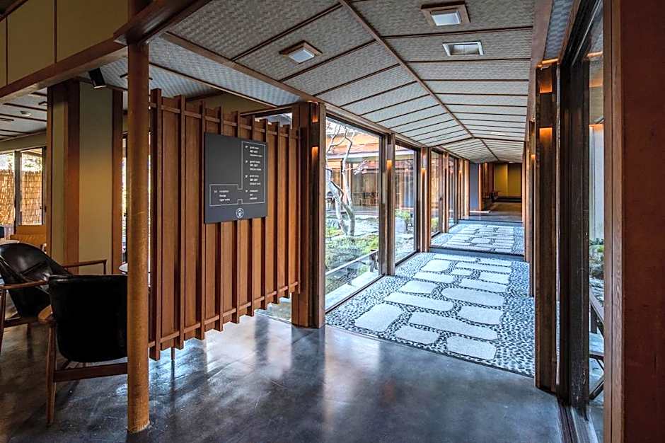 Sakahijiri Nikko