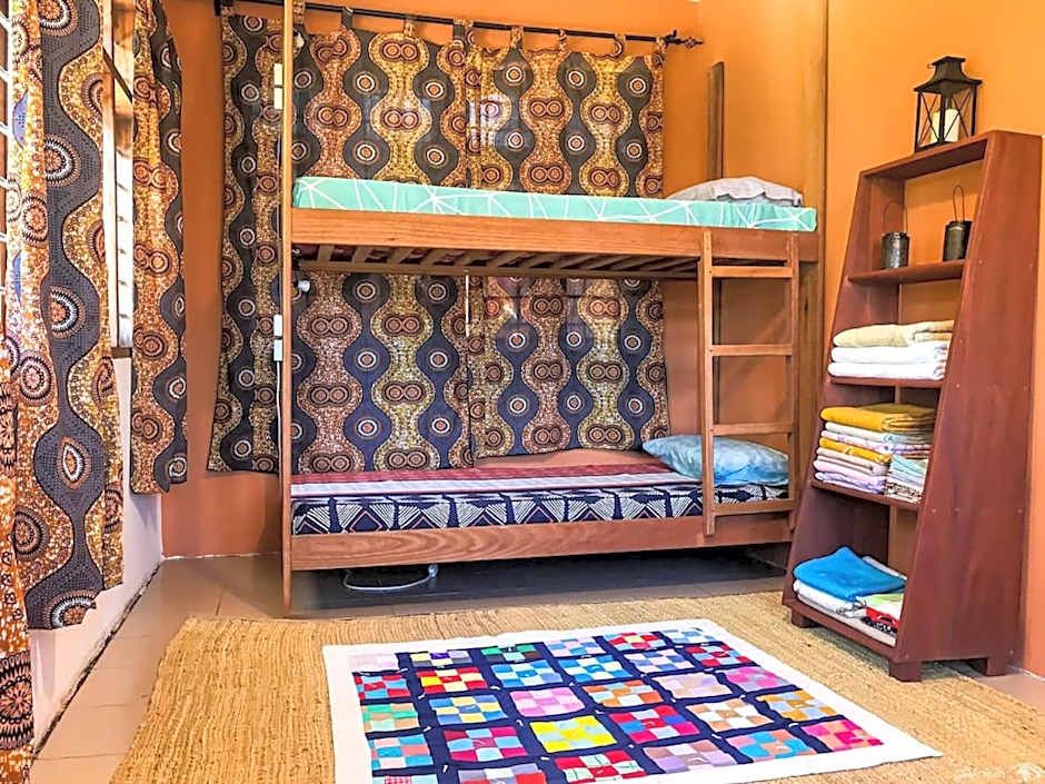 6-Bed Mixed Dormitory Room — 2 fotoğraftan 1. fotoğraf