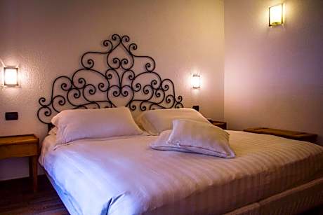 Double or Twin Room with Balcony