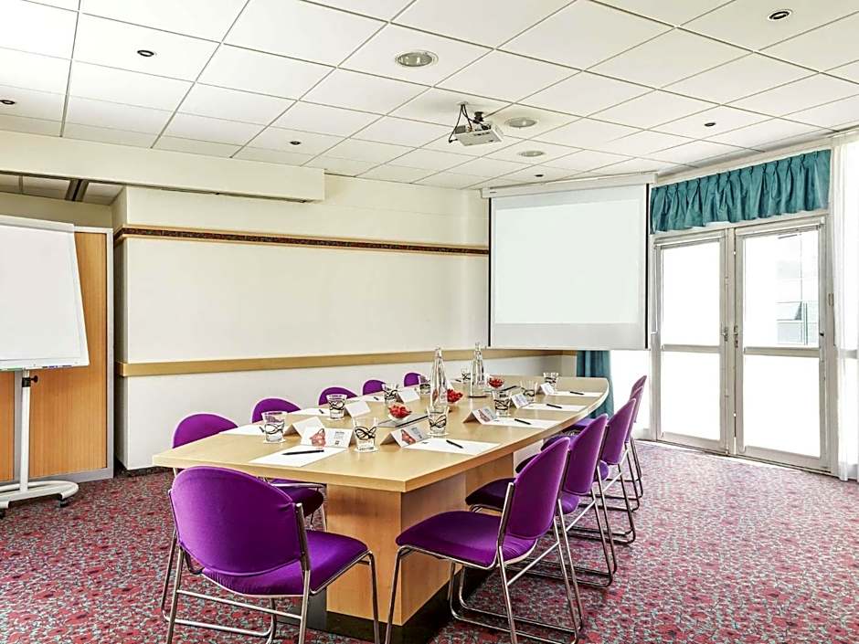 ibis Chartres Ouest Luce