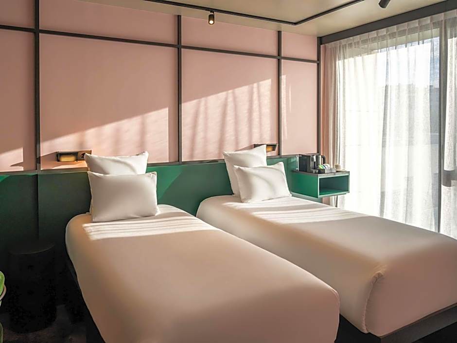 TRIBE Lyon Croix Rousse