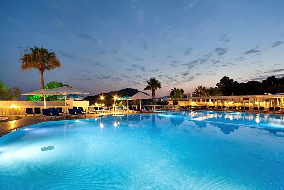 Golden Age Hotel Yalıkavak Bodrum
