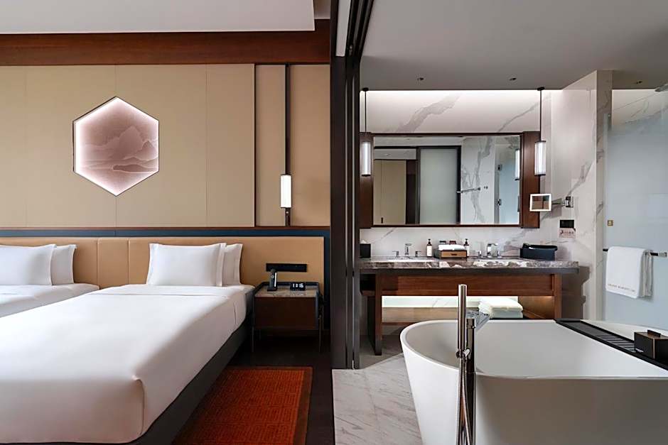 Grand Barony Jinan CBD – Jinan, 
