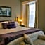 Sir Isaac Brock B&B Luxury Suites