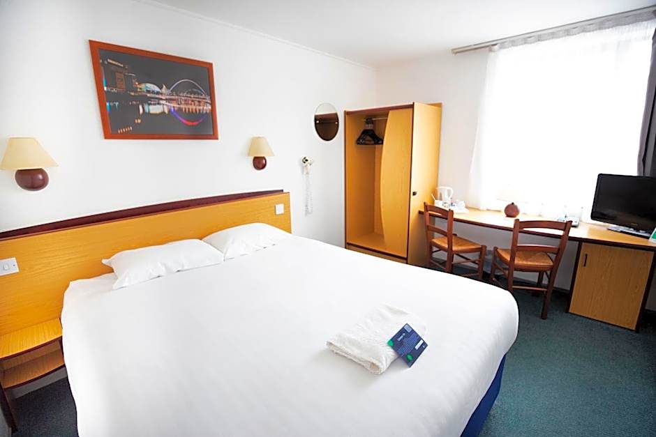 Campanile Hotel - Washington