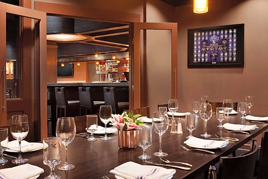 DoubleTree By Hilton Hotel Minneapolis Park Place