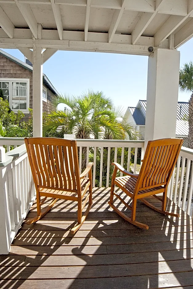 DeSoto Beach Terraces