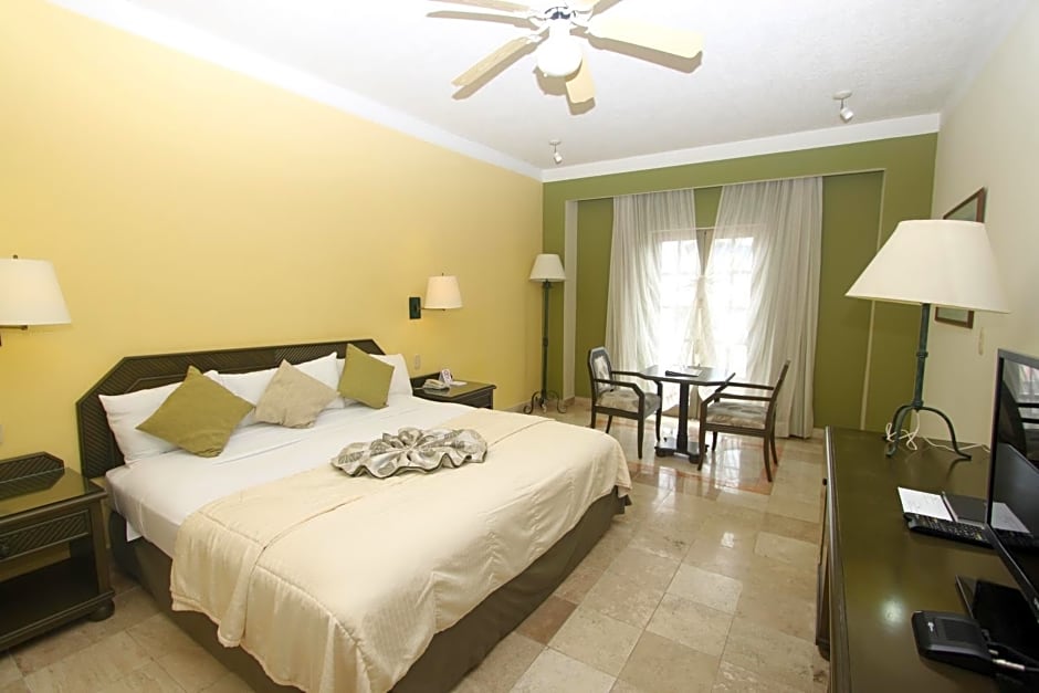 Hotel Los Itzaes