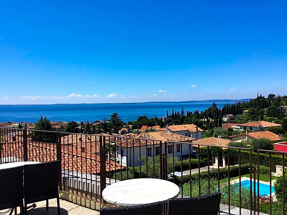 Hotel Villa Ca' Nova ***S