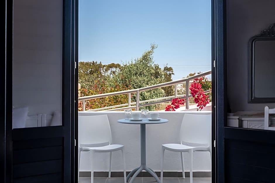 Rivari Santorini Hotel