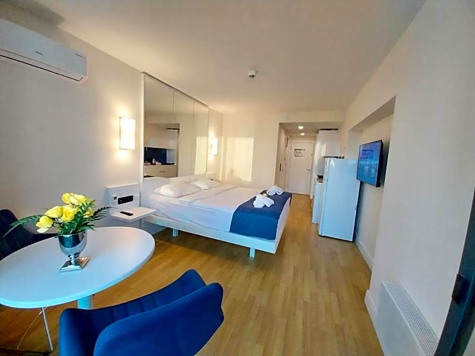 Holiday Point Orbi City