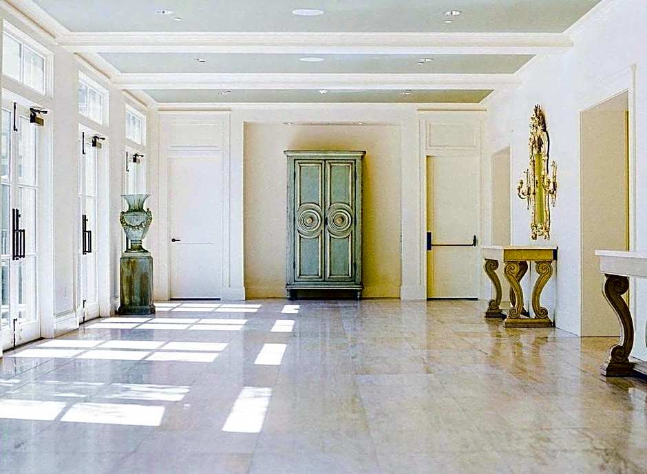 The Southern Hotel