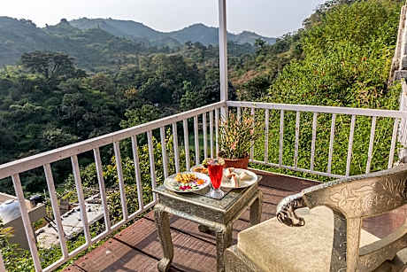Hotel Kumbhal Castle, 2 Km From Kumbalgarh Fort