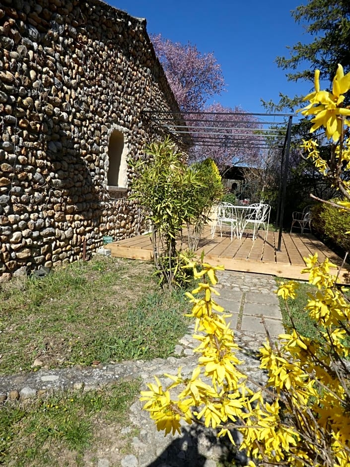 Gîte L'auguste Maison d'Hôtes