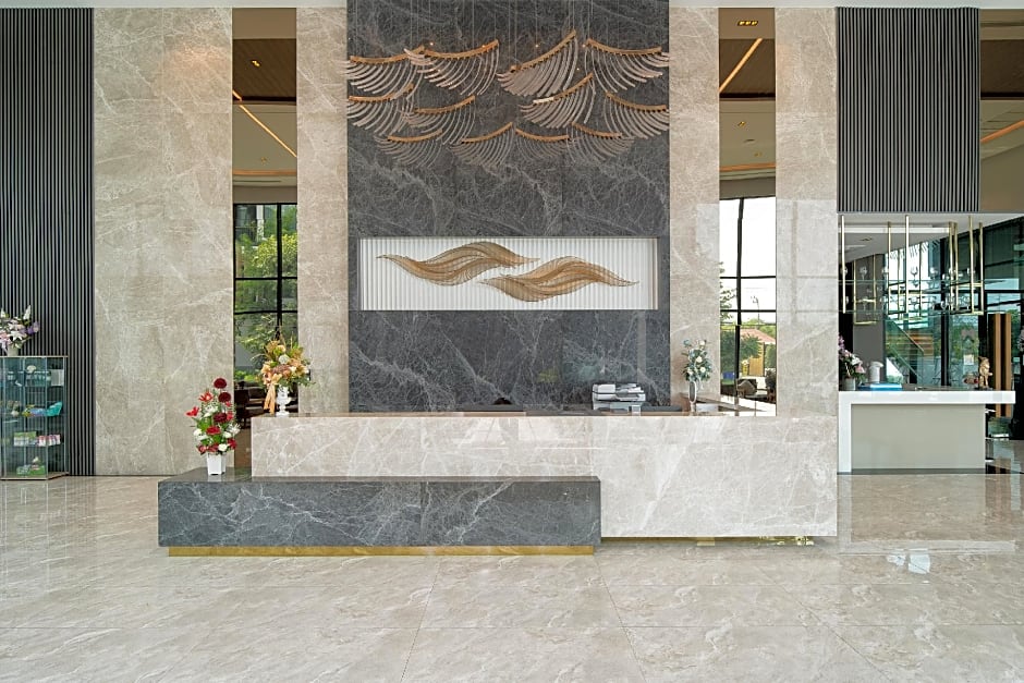 Crystal Srivaree Suvarnabhumi Hotel