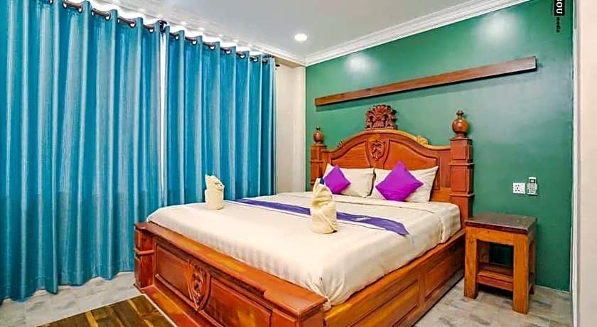 Neakru Guesthouse and Restaurant