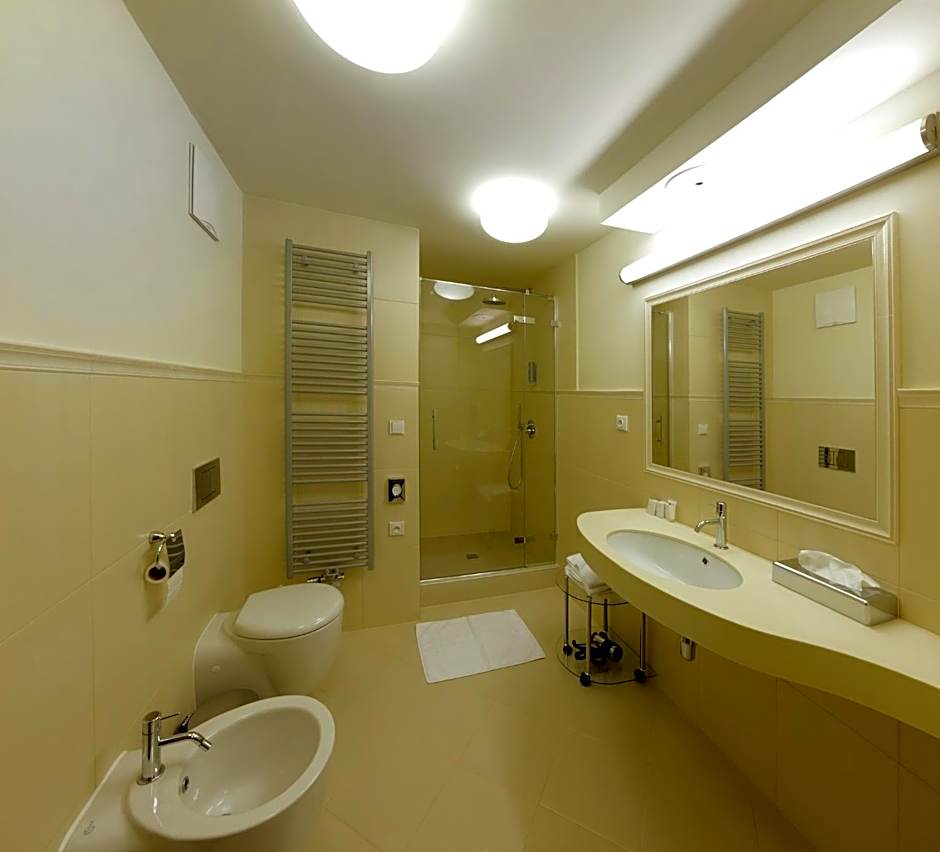 Esmarin wellness hotel