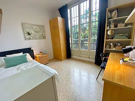 Large Single Room