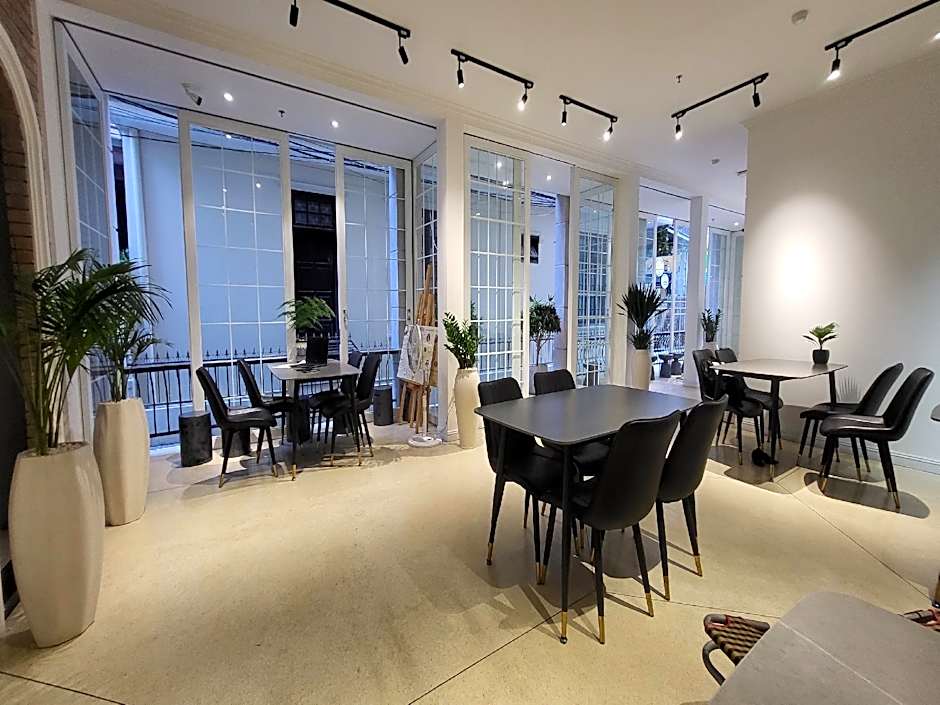 Amy Hotel And Apartment Hue