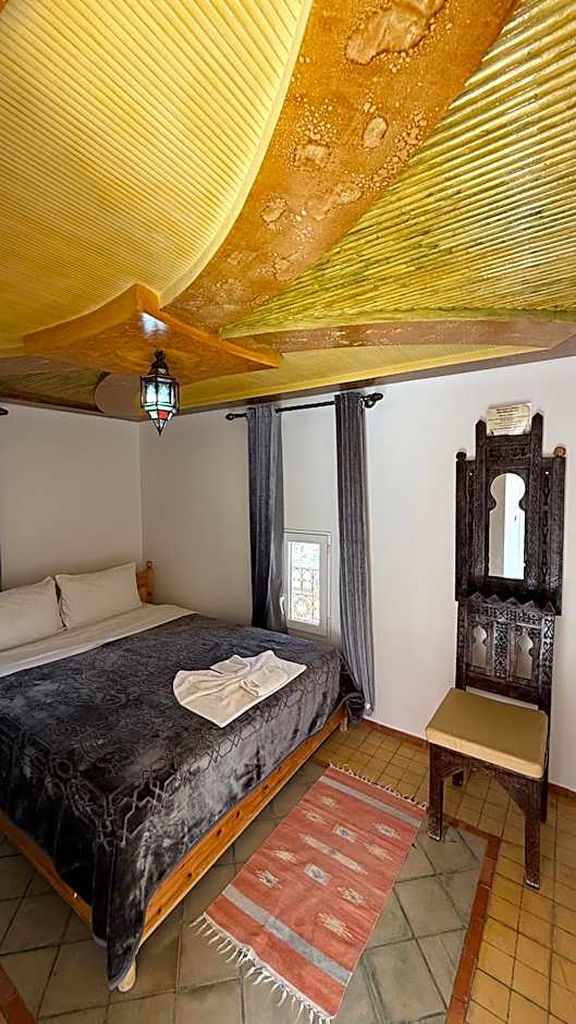 Hotel New Mars Dades