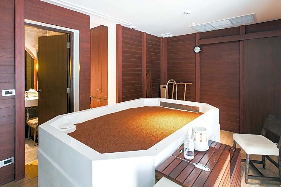 Aksorn Rayong, The Vitality Collection