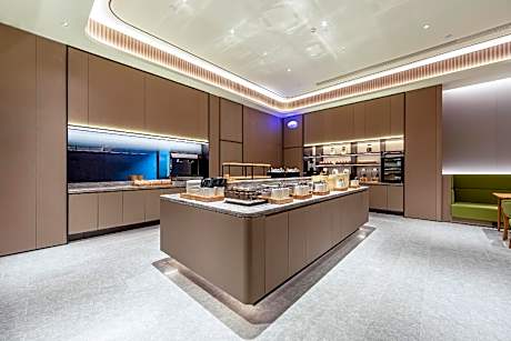 JI Hotel Zhengzhou Bai Temple Metro Station Technology Market