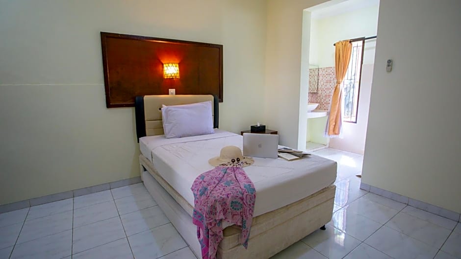 Teges Inn Kuta