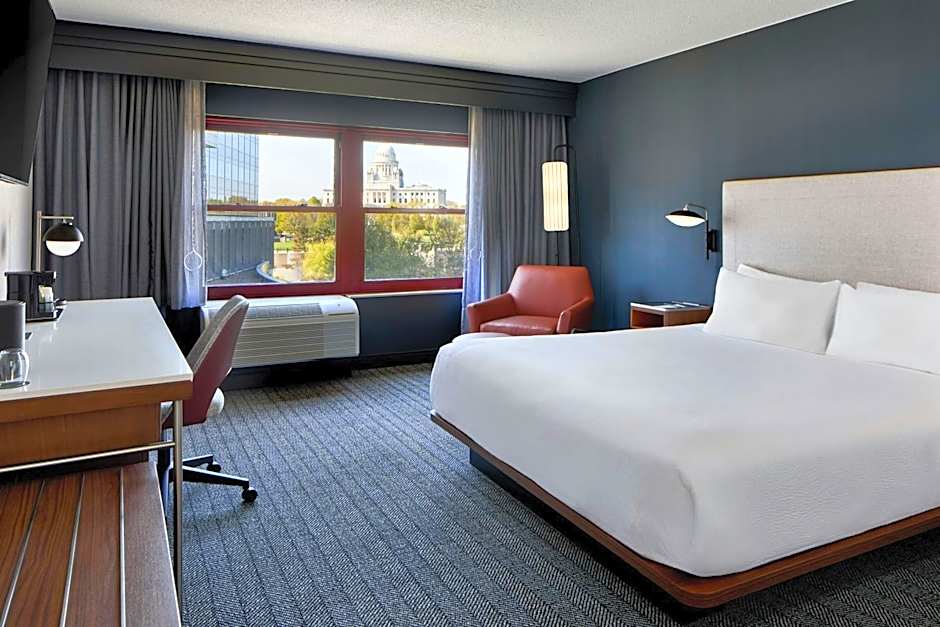 Courtyard by Marriott Providence Downtown