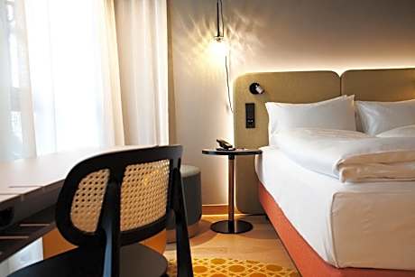Premium Queen Room with Sofa Bed and Garden View