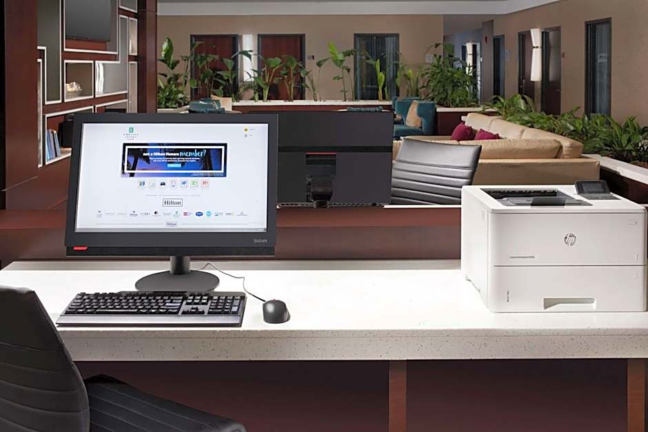 Embassy Suites By Hilton Hotel Atlanta-Airport