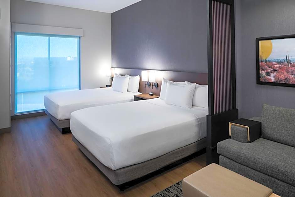 Hyatt Place Tempe / Phoenix / University
