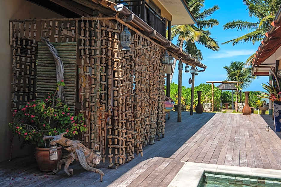 Villas des Alizes beachfront suites and garden villas