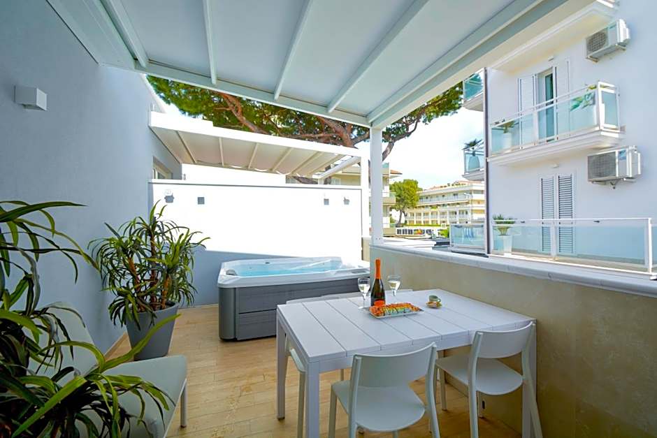 Prime Blue Suite - Appartamenti con jacuzzi privata