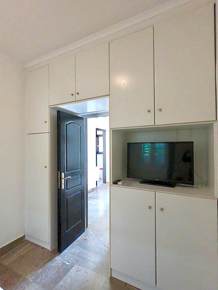 Anny Studios & Rooms Perissa Beach