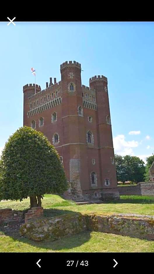 Calypso Hot Tub Breaks Tattershall Lakes Pet Friendly