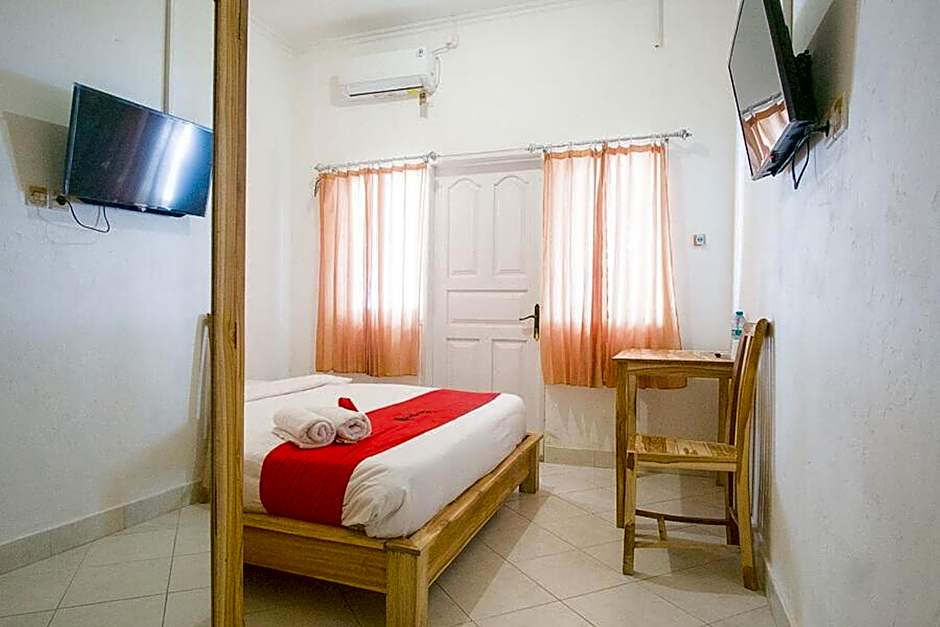RedDoorz @ Jalan Gatot Subroto Denpasar